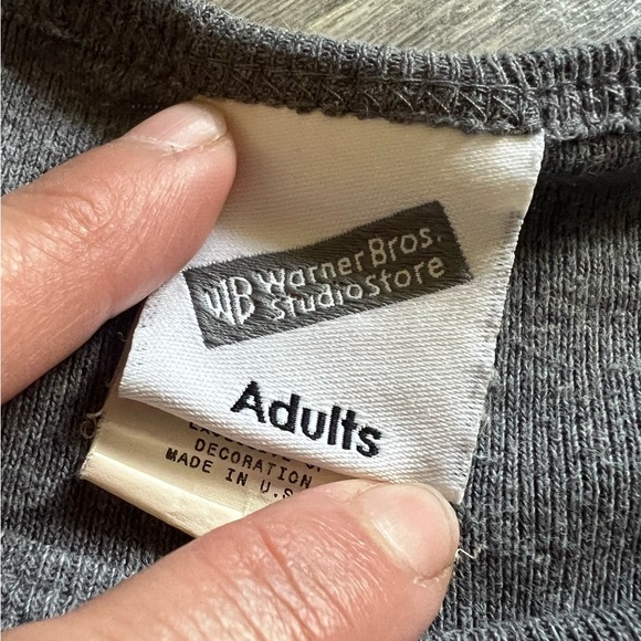 Vintage Warner Bros Black Velvet Superman Logo Gray Baby Tee. Size L - Picture 4 of 7